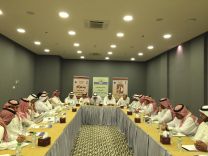 النادي الأدبي بمدينة حائل يقيم مؤتمراً صحافياً مع من الادباء و المثقفين والإعلاميين بالمنطقة .