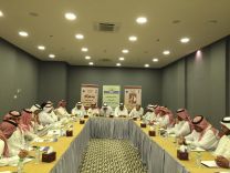 النادي الأدبي بمدينة حائل يقيم مؤتمراً صحافياً مع من الادباء و المثقفين والإعلاميين بالمنطقة .