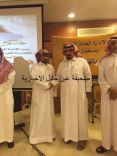 مستشار مدير عام تعليم حائل الأستاذ فهد الراشد يهدي( قعود ) للأستاذ فهد بن سعد القنياوي الشمري