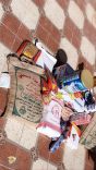 يدا بيد فريق الشملي التطوعي والجمعية الخيرية يتشاركان بتوزيع السلات والمؤن الغذائية لمستحقيها