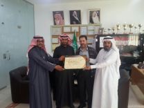 المدرسة السعودية الابتدائية تحقق المستوى البرونزي على مستوى الوزارة