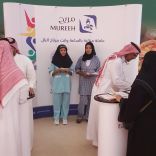 بالصور: شركة استقدام تعرض العمالة المنزلية بسوق تجاري.. ومغردون: يشبه “سوق النخاسة