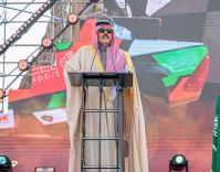 بالصور : الأمير عبدالعزيز بن سعد يُطلق شارة بدء انطلاق رالي باها حائل تويوتا الدولي 2026