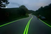 “الطرق المتوهجة” …. خفضت الحوادث الليلية بنسبة 67%..