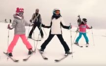 بالفيديو: بعد رحلة رماح.. الوليد بن طلال يبث فيديو مع عائلته خلال ممارسة التزلج بجبال النمسا