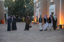 بيت حائل في الجنادرية .. يستقبل الالف الزوار رغم برودة الجو