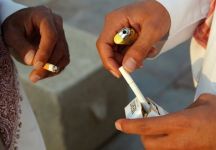 بداية 2017 ستصبح علبة السجائر الواحدة بـ26 ريالًا بعد أن كانت بـ13 ريالًا