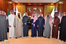 نائب أمير منطقة حائل استقبل رئيس وأعضاء مجلس إدارة الجمعية الأهلية لرعاية مرضى السرطان بحائل (بسمة )