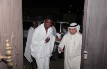 بالصور: رئيس اتحاد الكرة السعودي يستقبل أغلى لاعب في العالم بعد أدائه مناسك العمرة